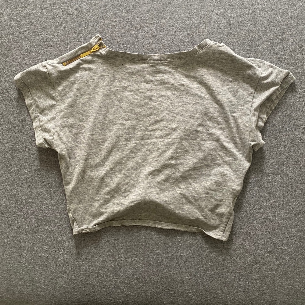 Grey Crop Top - image 2